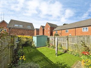 Photo 8- click for photo gallery